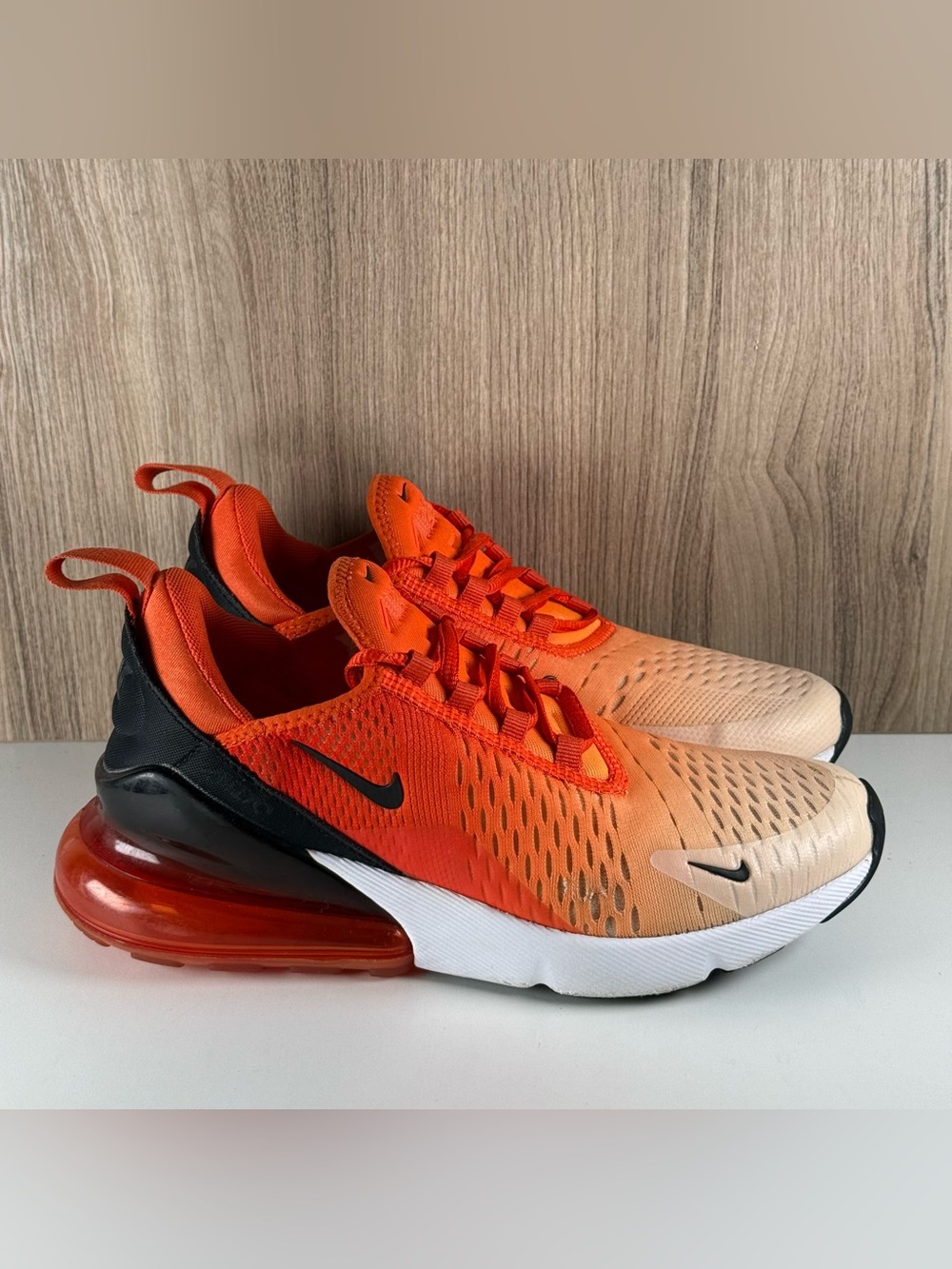 Nike Air Max 270 Orange Juice Gradient Running Shoes DQ8585-801 Women’s Size 7.5